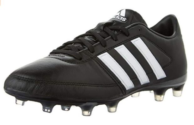 mens soccer cleats for wide feet